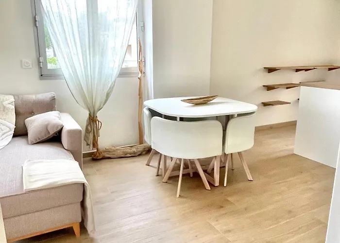 Apartmán Le Grand Estivale -3 Terrasses-100m De Sable *